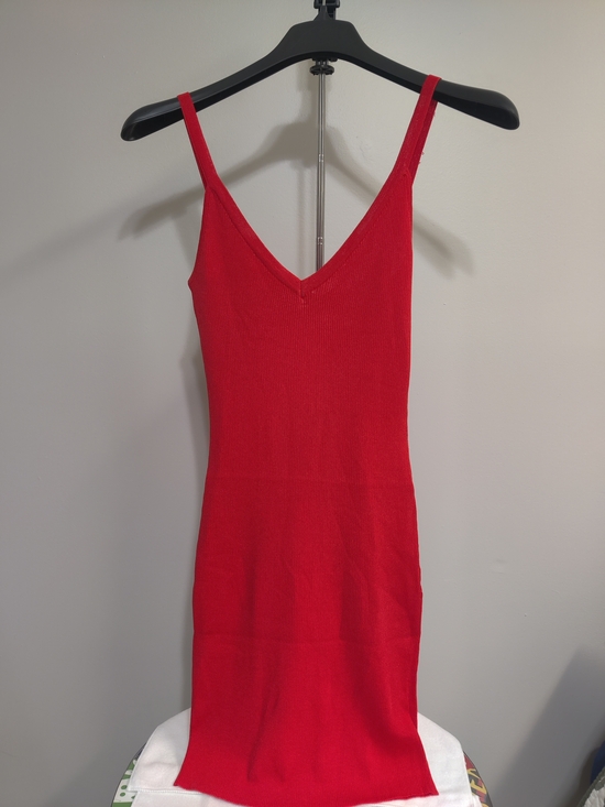 Fate Dresses & Skirts - Fate Orange V-Neck Knit Mini Slip Dress